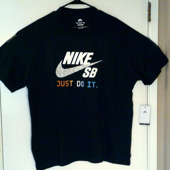 NEW NIKE SB "Just Do It Artistic Graphic Tee" MEN'S BLACK T-SHIRT XL HJ5564-010 - Picture 7 of 7